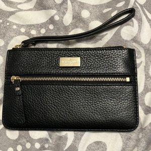 Kate Spade Black NWOT Wristlet